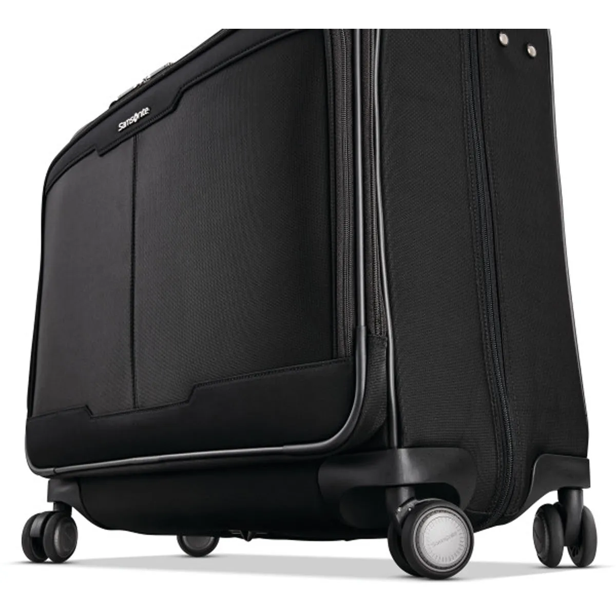 Samsonite Silhouette 17 Spinner Garment Bag