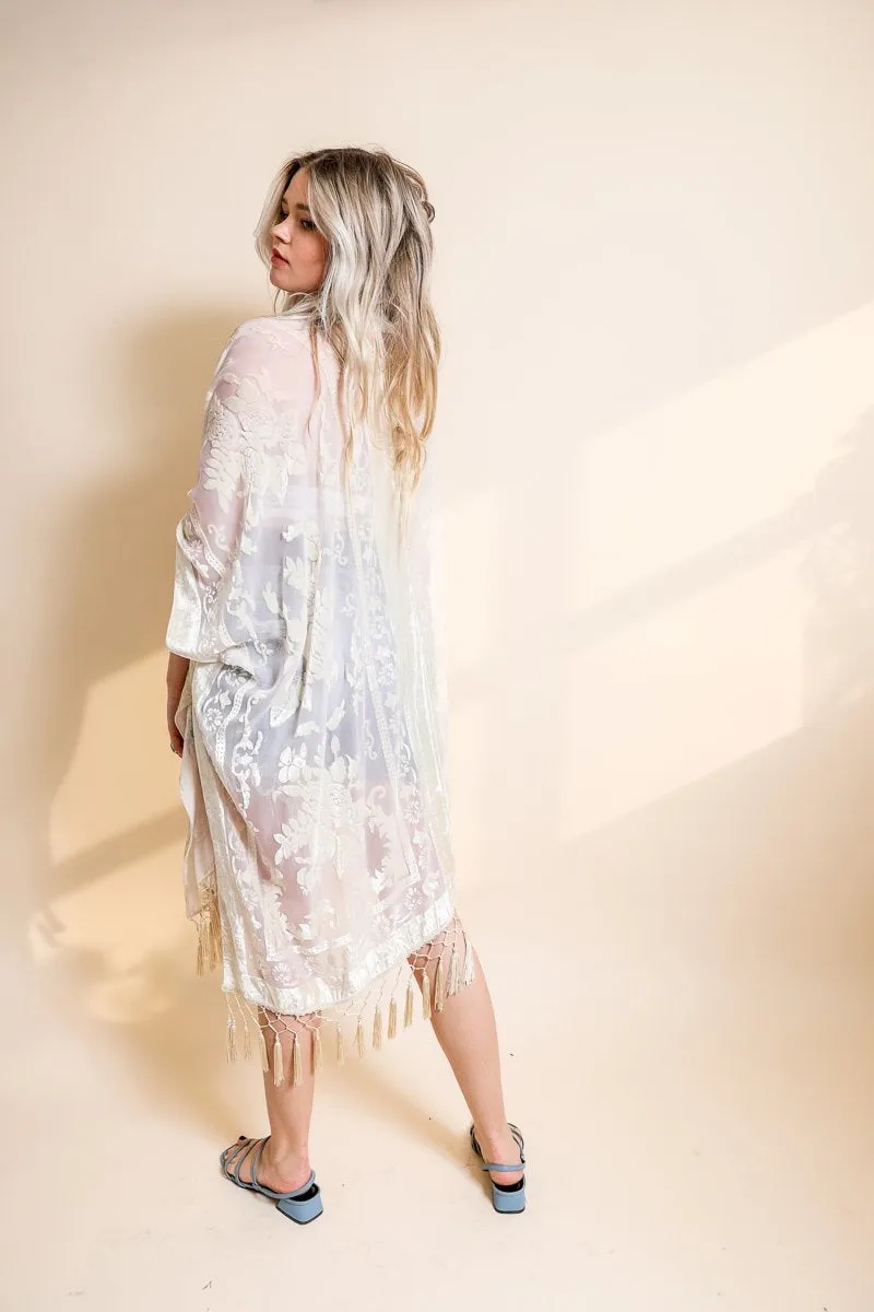 Velvet Mesh Tapestry Kimono